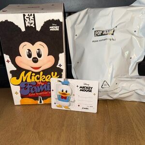 Mickey Family Cute Together Pendant Donald